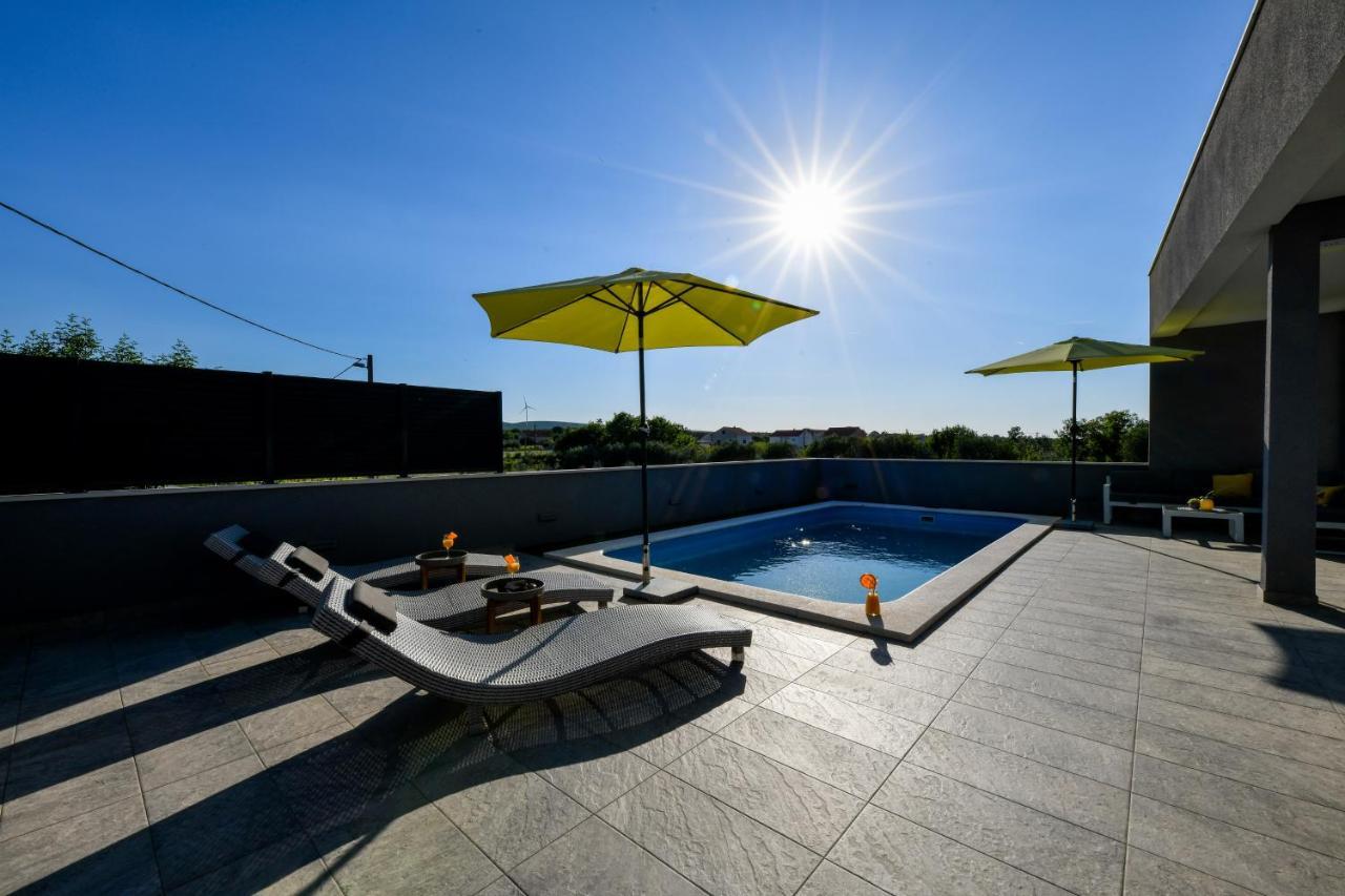 Luxurious Villa Natali Pridraga Exteriör bild