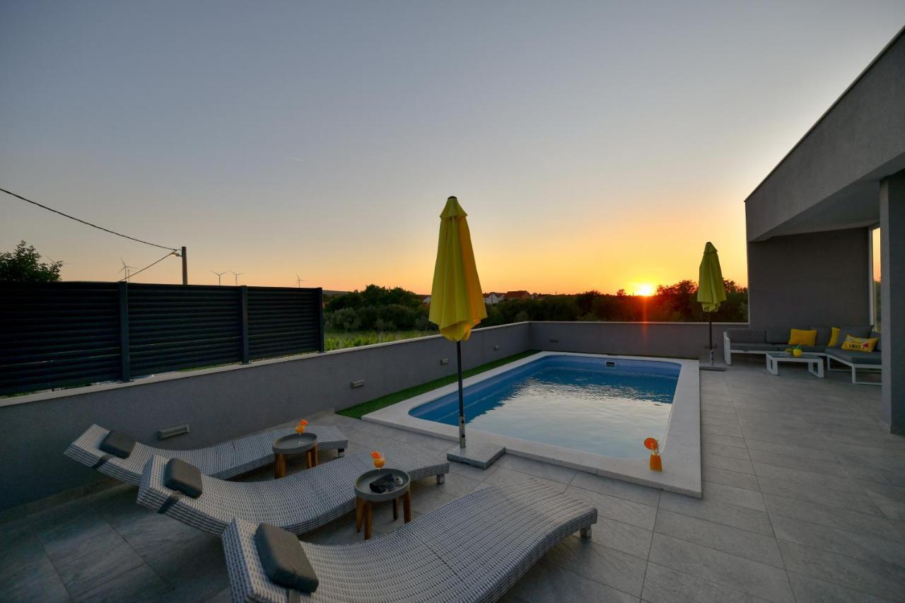 Luxurious Villa Natali Pridraga Exteriör bild